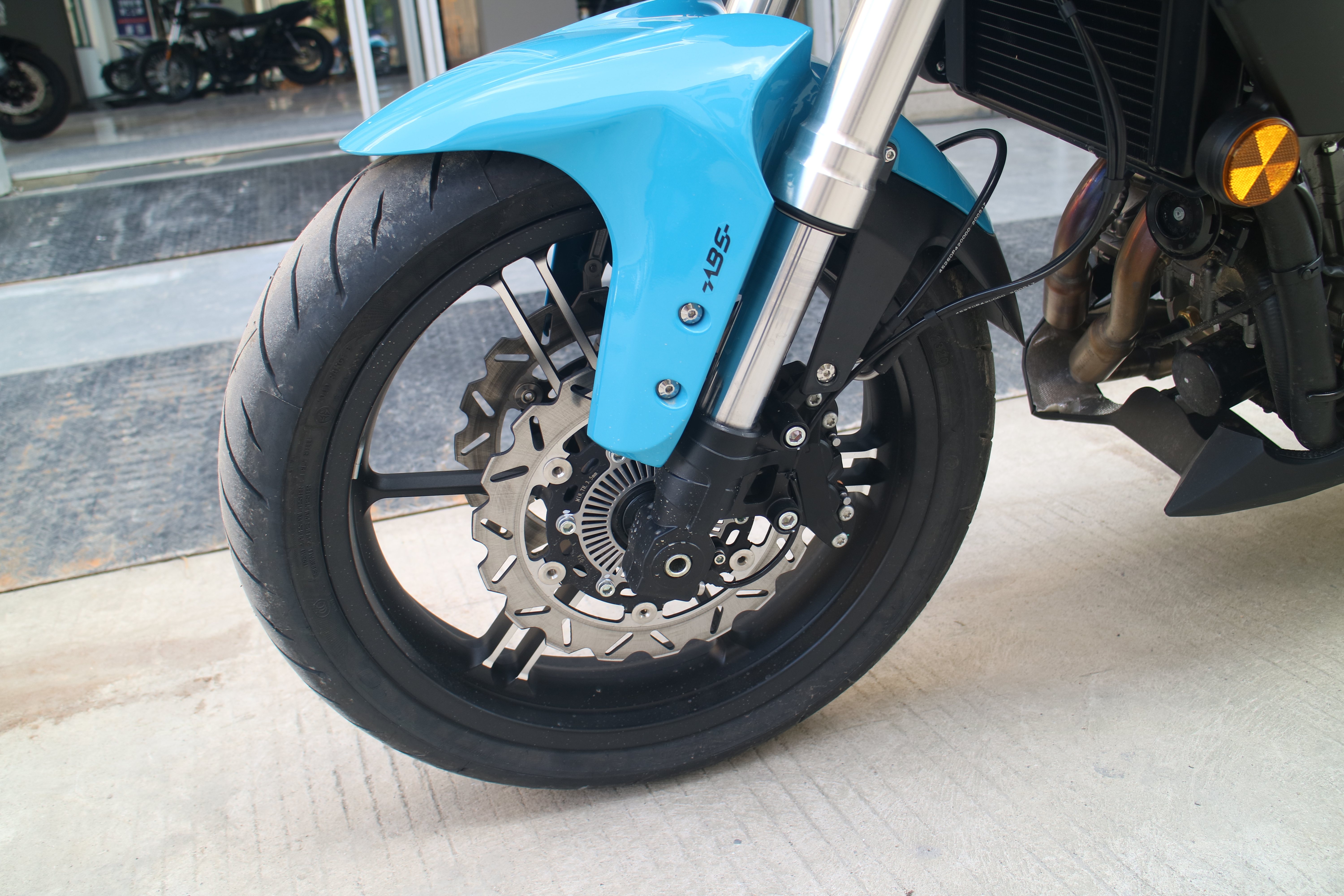 试驾奔达350,追350车测评