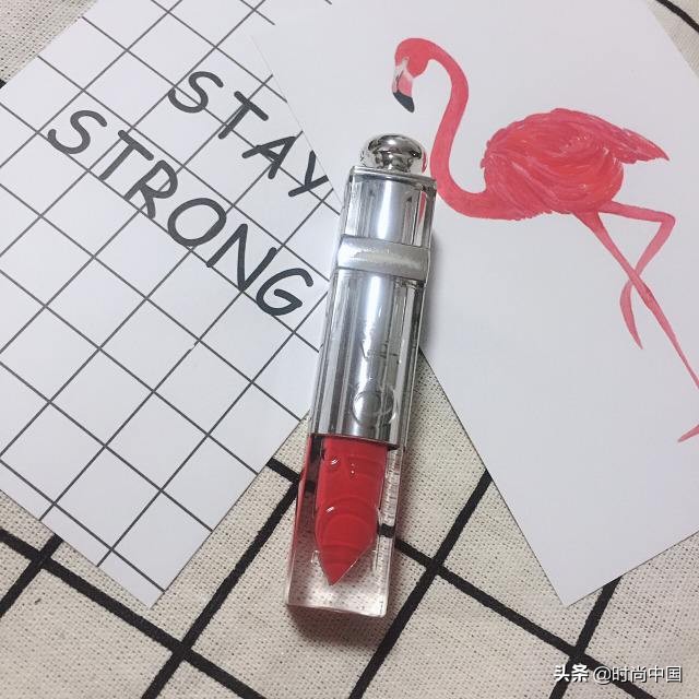 香奈儿色号口红推荐深唇显白,适合夏季的口红迪奥