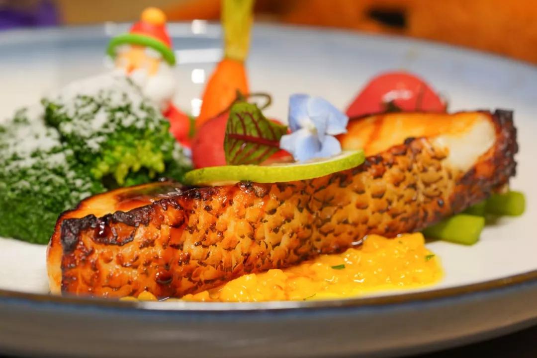 吃在济南|叮~您有一份圣诞套餐驾着麋鹿即将送达