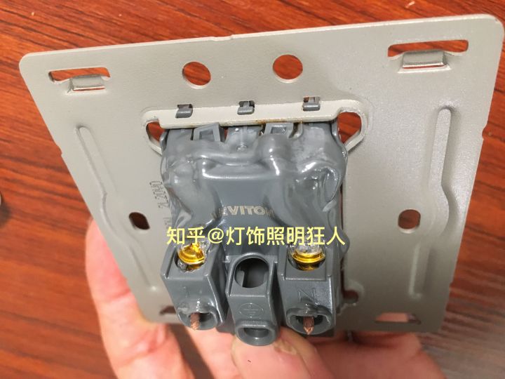 开关插座各品牌测评,开关插座十大名牌哪款性价比高