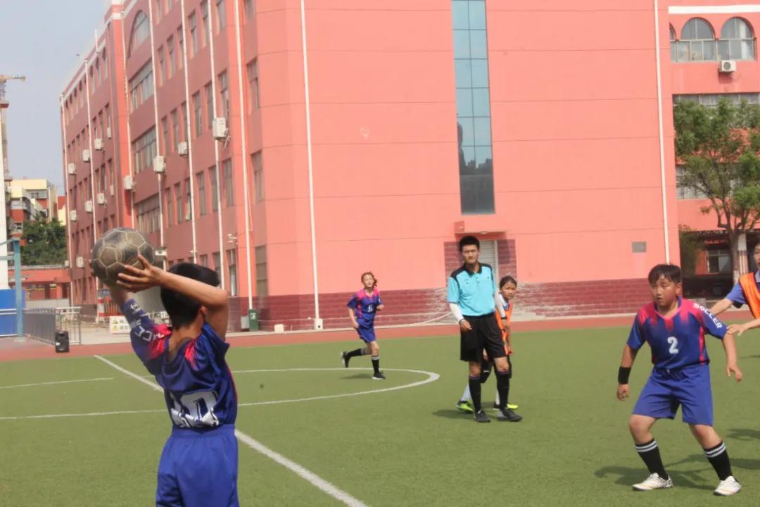 枣庄市立新小学第三届“校长杯”足球联赛圆满落下帷幕