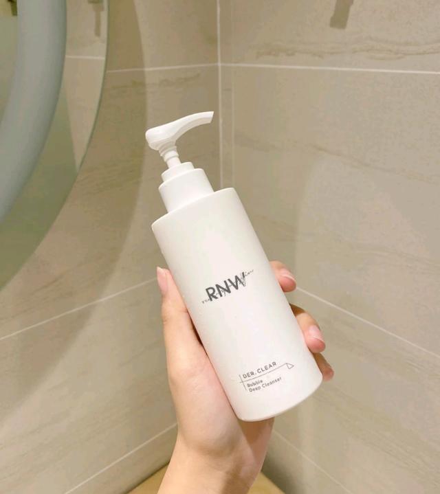 祛痘去黑头收缩毛孔洗面奶推荐,洗面奶男士美白去黑头水润控油