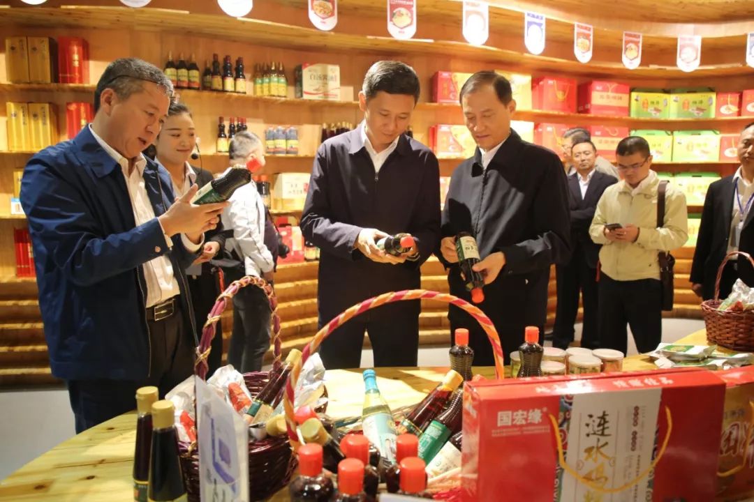 涟水这个馆的线上线下同步启动仪式火啦