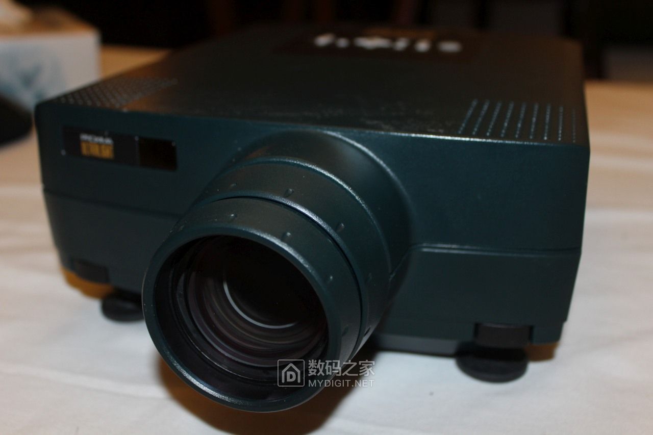 都是钽电容惹的祸：拆修宝施玛（Proxima）3LCD投影机三无故障