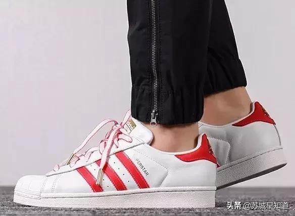 东楼4F｜耐克、阿迪持续输出ing，最高直减400!超赞新款狠货出血