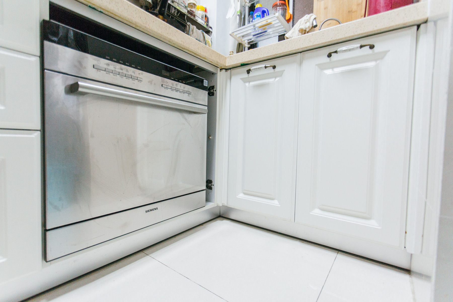 西门子嵌入式洗碗机怎么样拆装,嵌入式西门子洗碗机安装效果