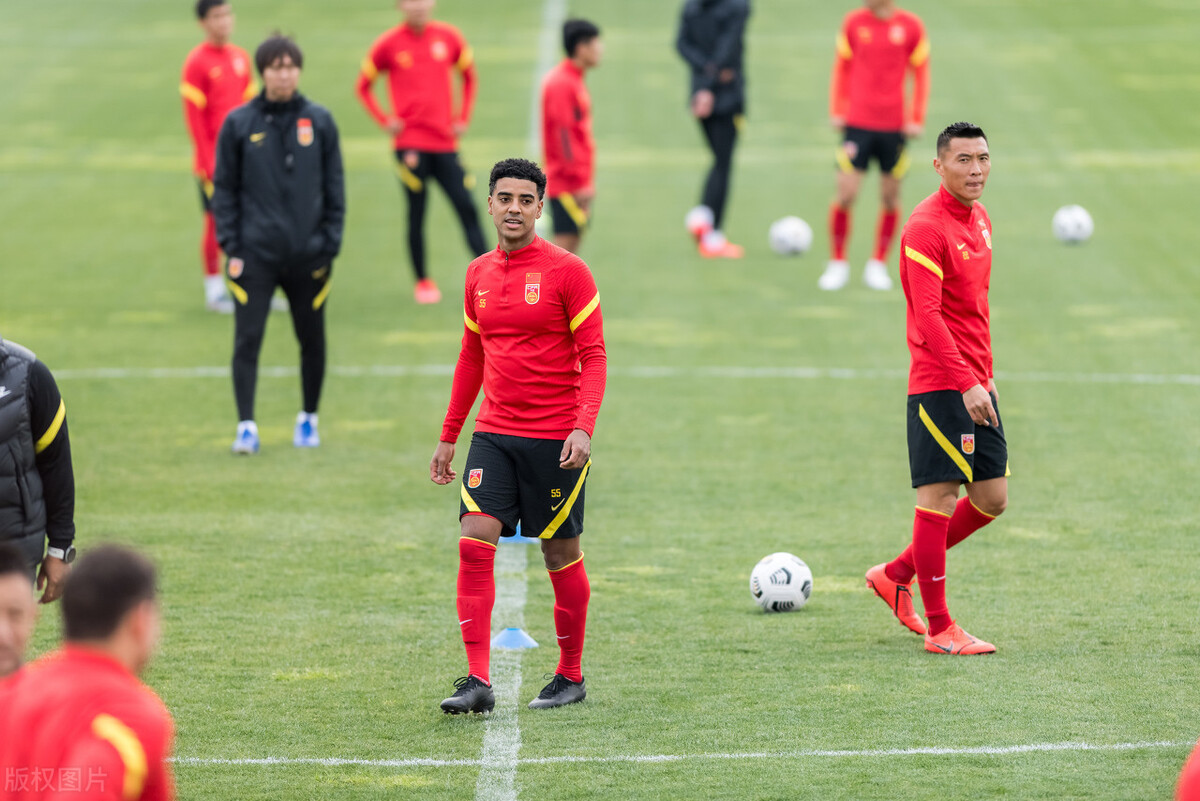 一心为国尽忠数据超越内马尔他爱车厘子更爱国足