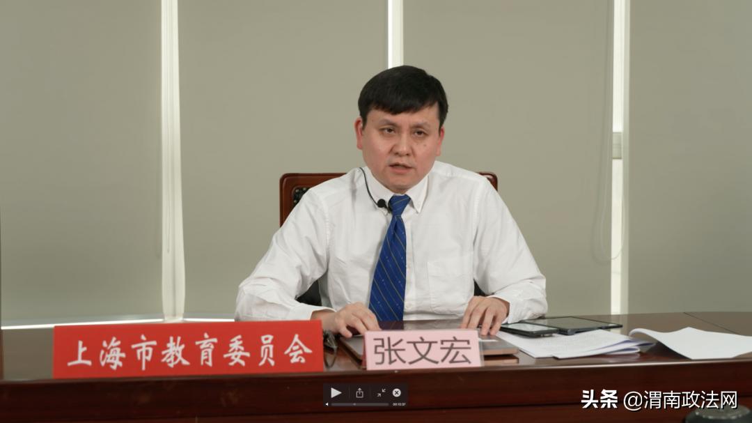 钟南山李兰娟张文宏寄语学子,钟南山李兰娟张文宏同台指导