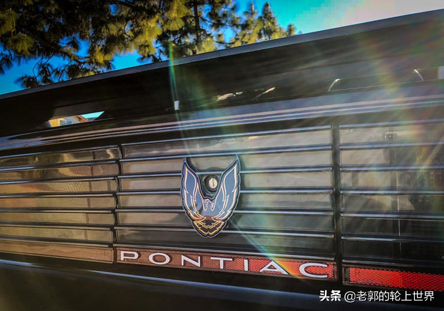 看完想哭全球苦寻无果的“霹雳游侠”，竟然是别人母亲的遗物