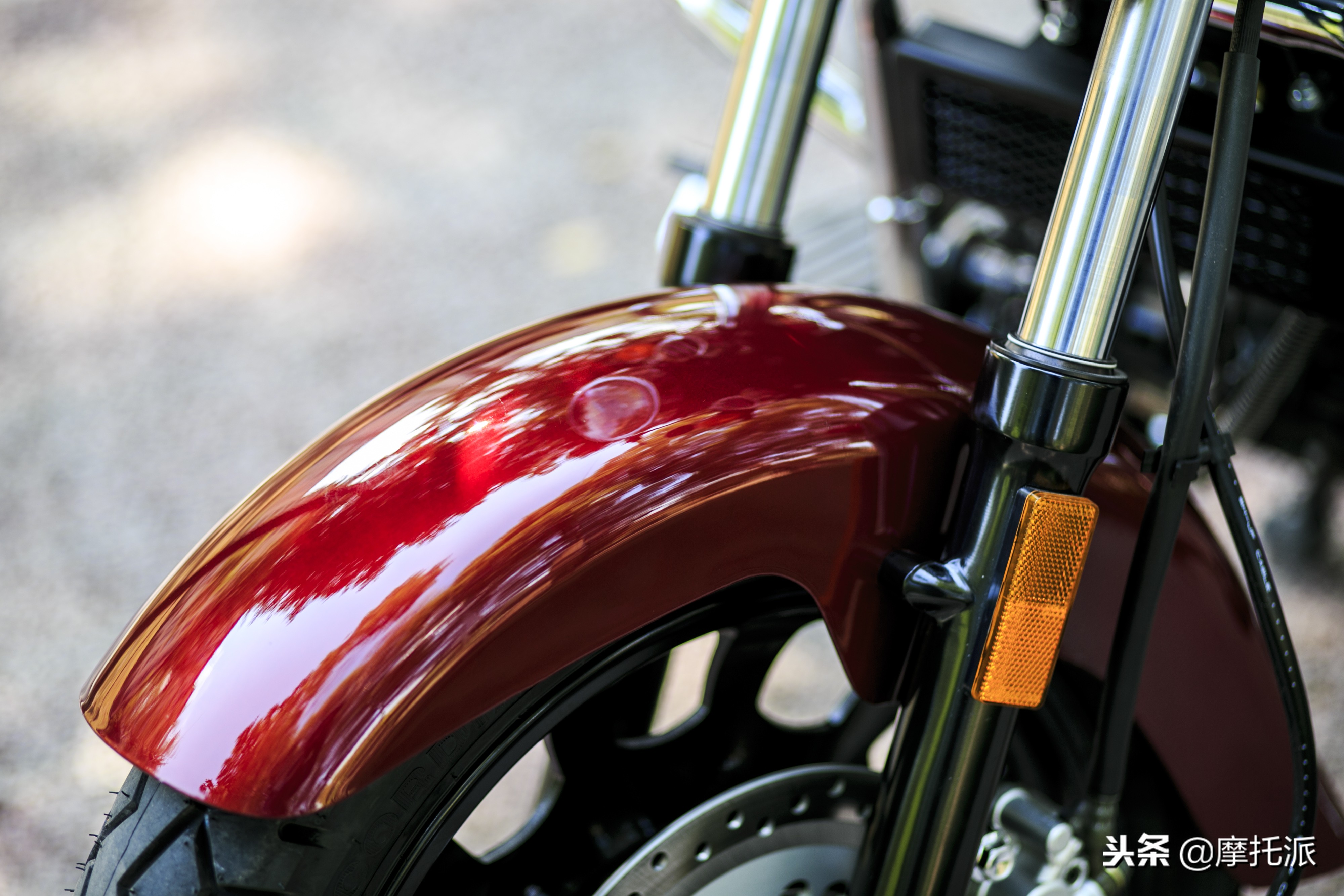 凯威极光200摩托车,钱江凯威荣光202和极光200的区别