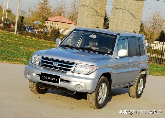 猎豹2.0飞腾,猎豹飞腾2.0两驱版