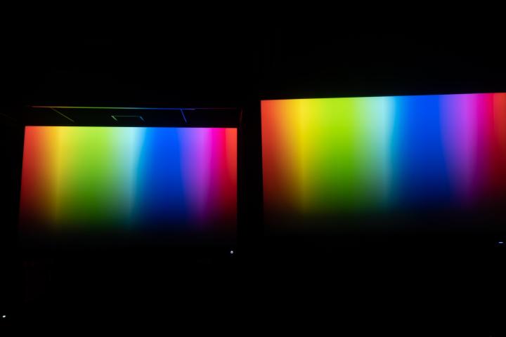 推荐一款简单精致的电脑桌 (实木电脑桌效果图大全2015款)