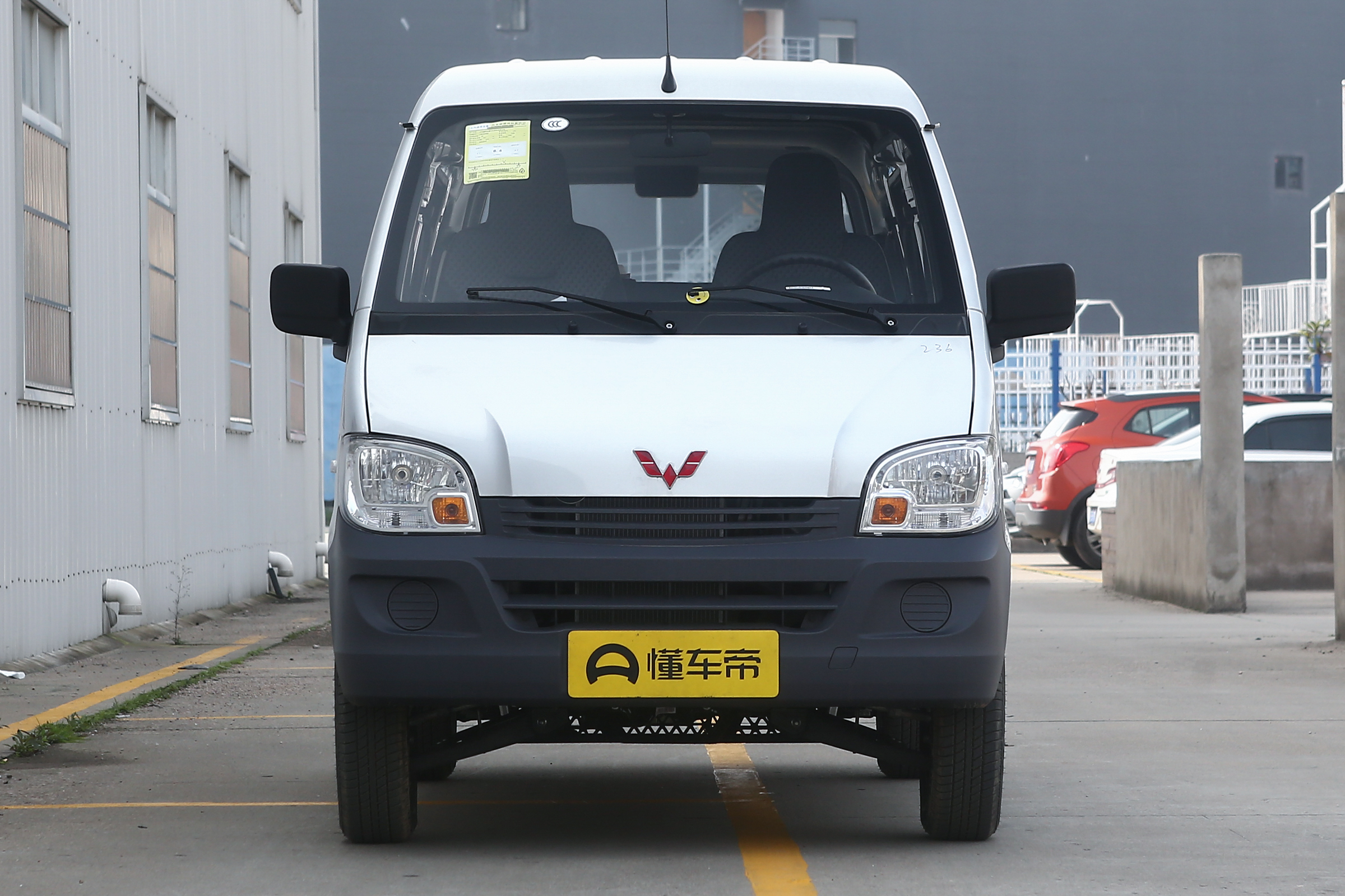 创业好伙伴五菱之光,十年的五菱之光值得入手吗