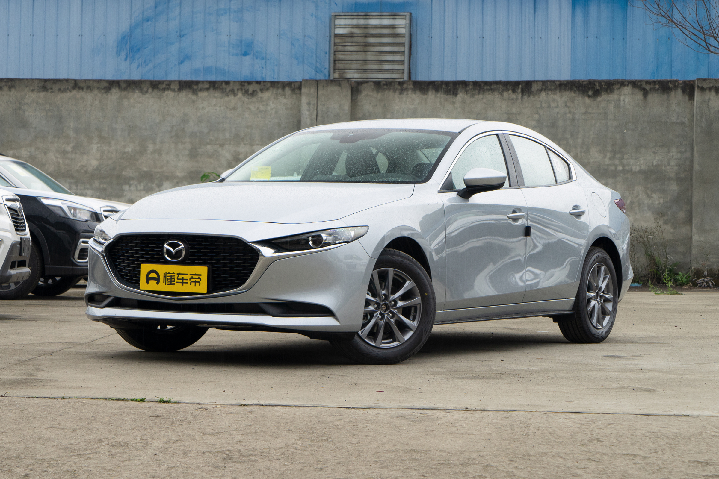 本田思域2021款hatchback220turbocvt,新车指导价11.98万哪款高配