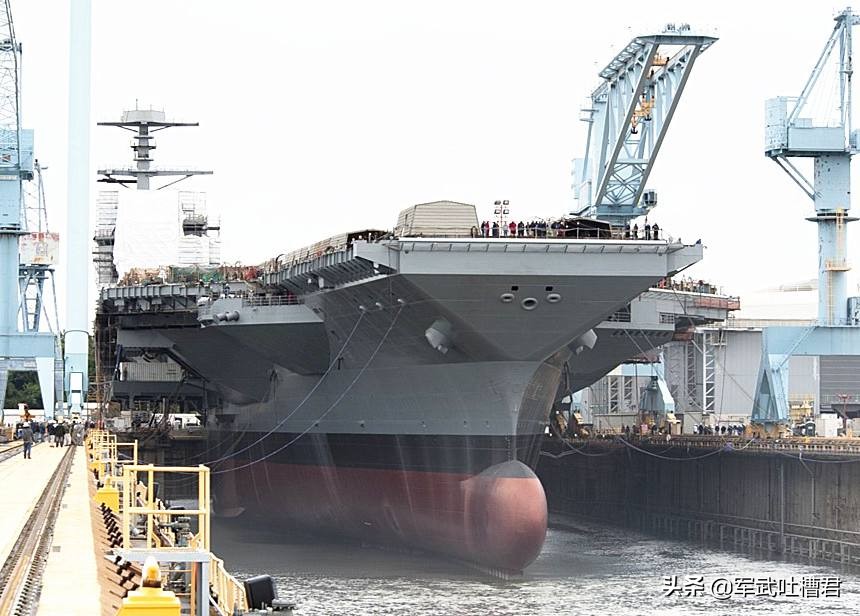 全球最昂贵现役装备,全球最贵的虚拟装备