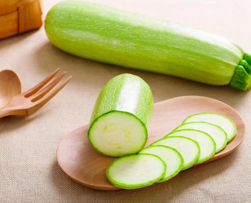 四种蔬菜被列入致癌名单,哪些蔬菜是致癌菜