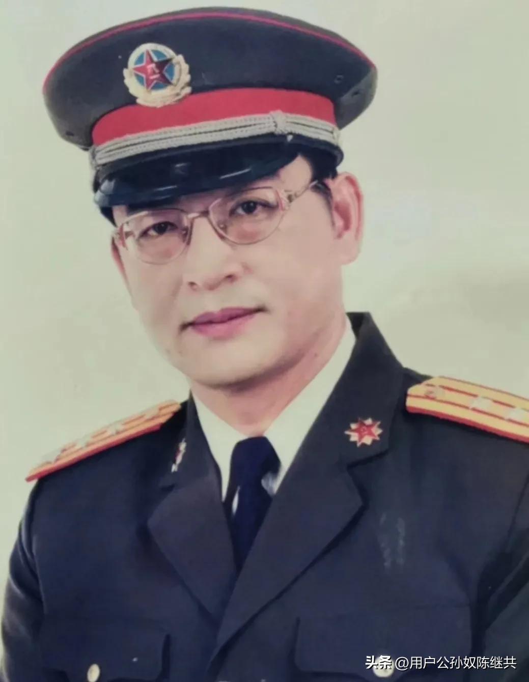 北京返闽见同学：陈继共写作健脑不停歇，退休生活丰富多彩称羡也