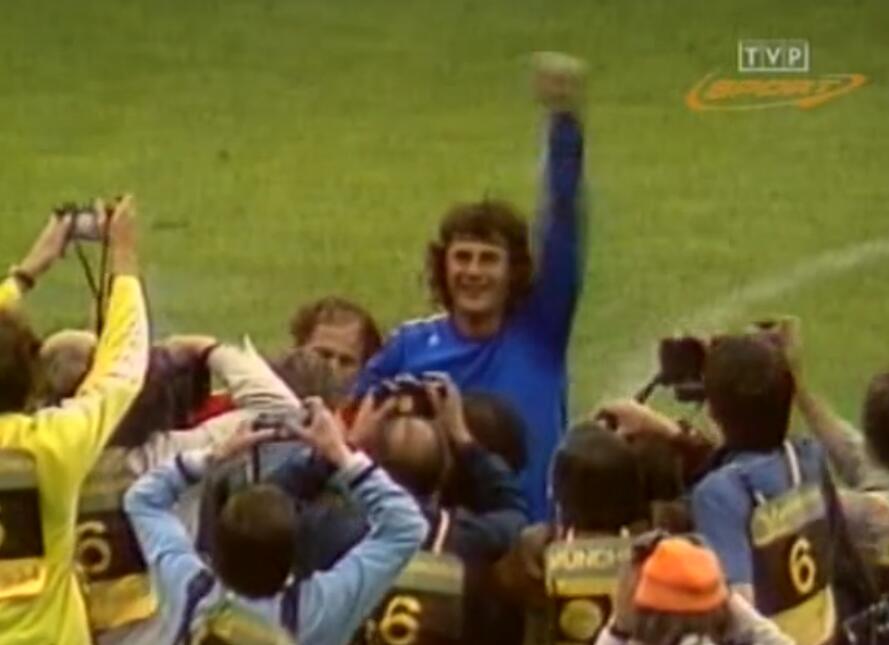 在世界杯的历史上仅有三支国家队,历史上参加过世界杯的国家