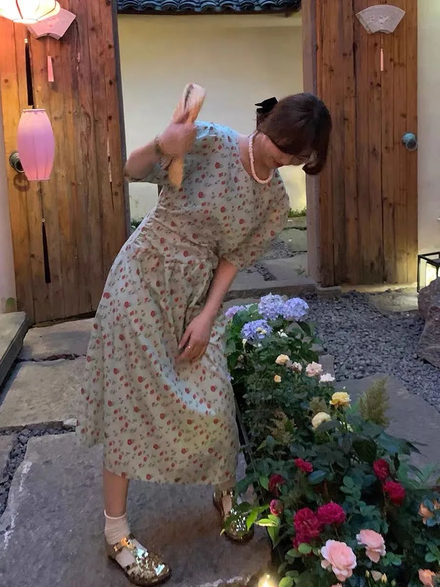 155微胖小个子连衣裙500多的,155微胖女生连衣裙2件套小碎花