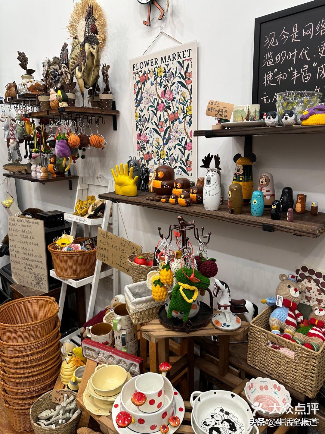 开学你的室友穿搭,开学宿舍必备清单