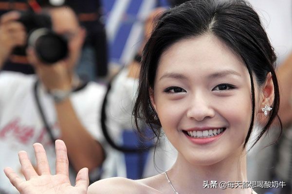 如何评价大s的颜值,大s女儿的真实长相
