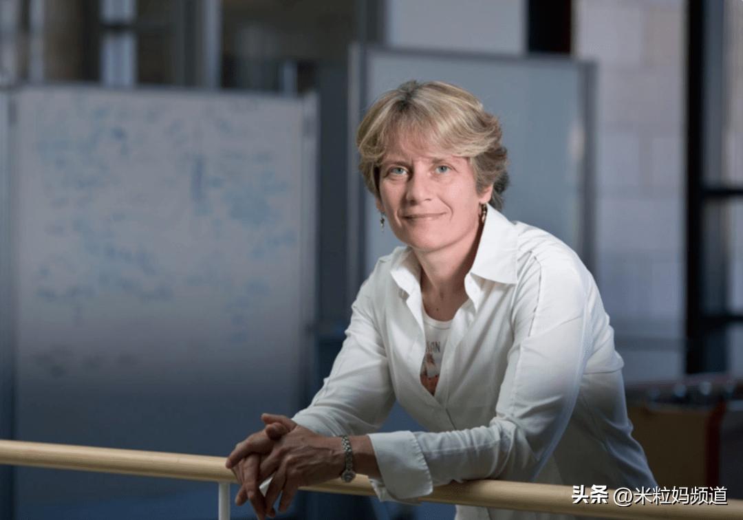 当年踢球进哈佛，给自己当博导的女生，如今怎么样了？