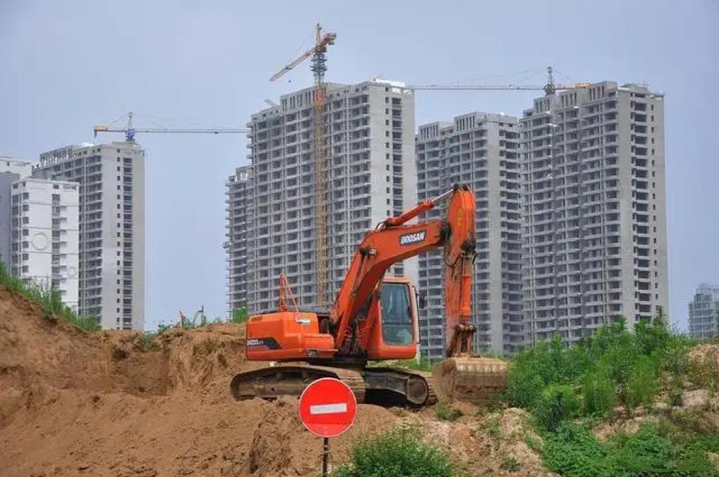 李嘉诚10年后的预言,李嘉诚预言的城镇家庭四大问题