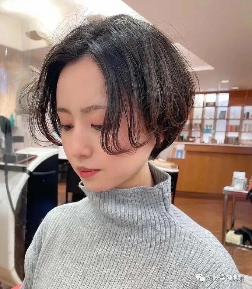 小圆脸短发发型,小圆脸短发发型图片