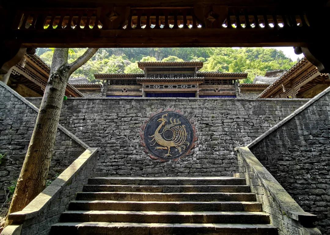 只知道武汉？这才是湖北最安逸的小城，景美物价低，太适合养老了