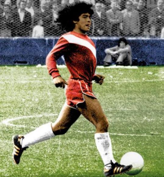 马拉多纳上帝之手被收回,马拉多纳世界杯受伤