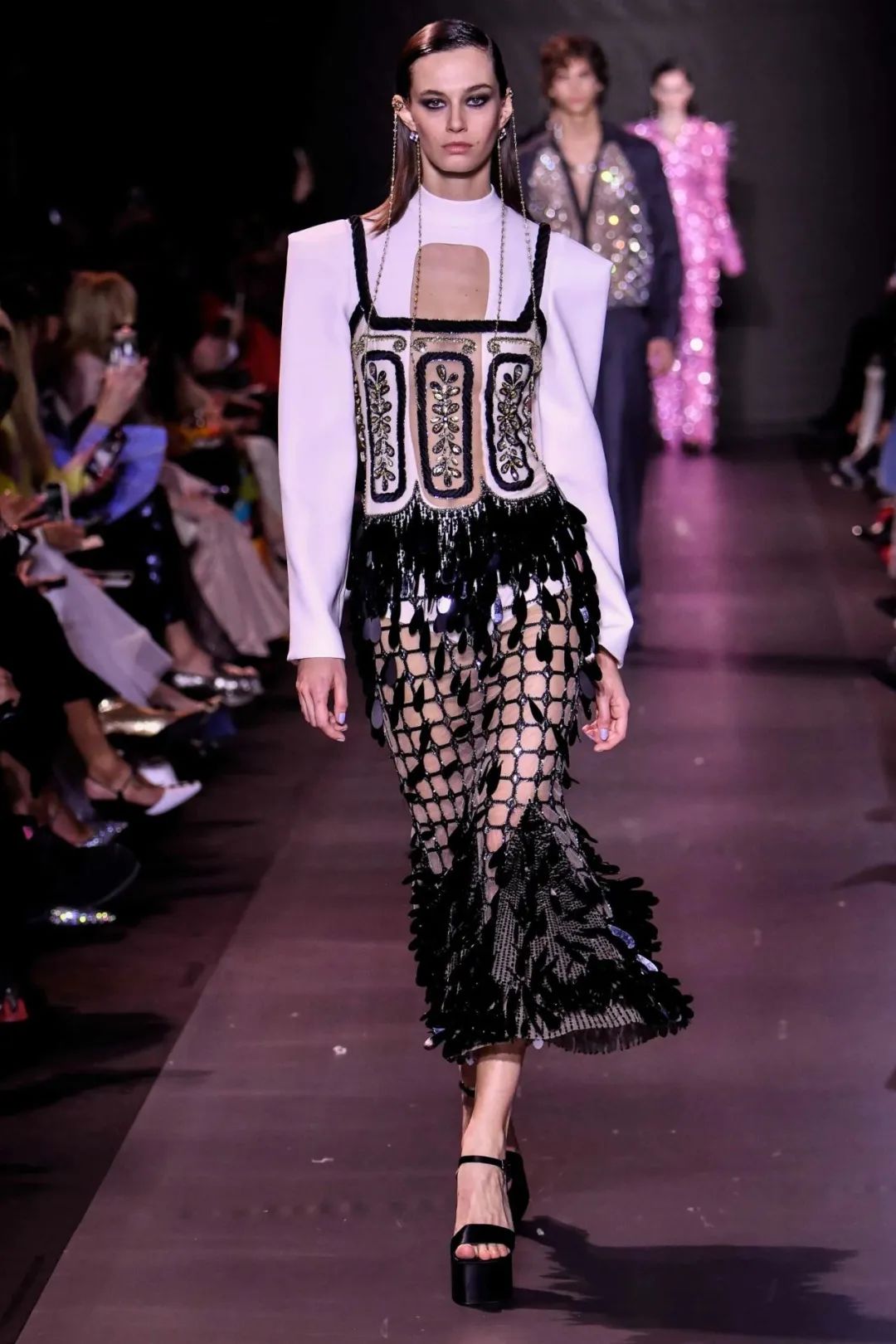 georgeshobeika2018时装秀完整版,georgeshobeika2018年的秀场