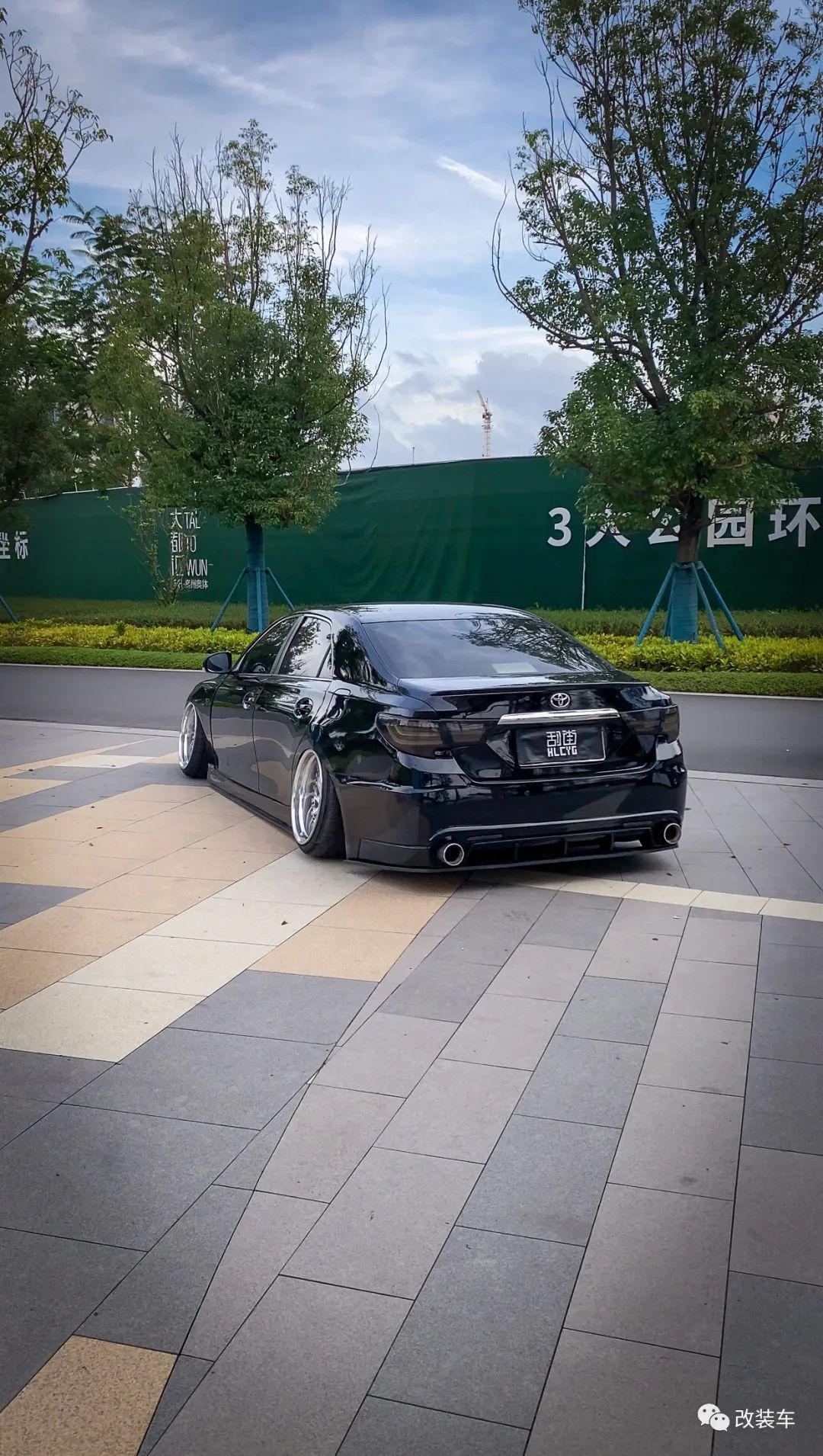丰田锐志改低趴真实图片,丰田锐志低姿态改装的价格表