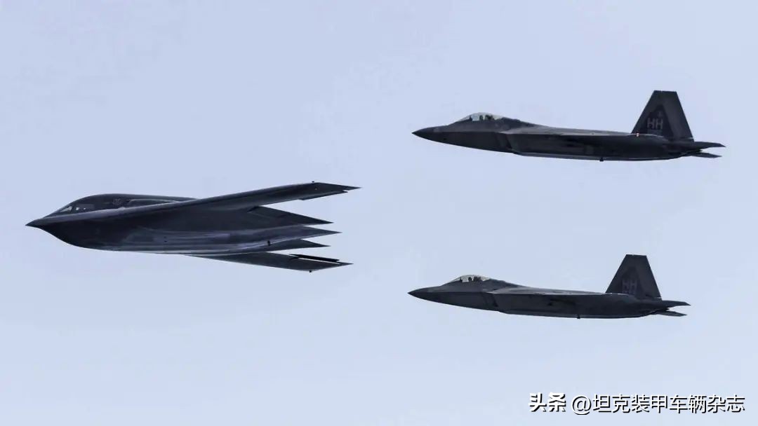 超级巨型蝙蝠,美国超级大黄蜂战斗机雷达叫什么