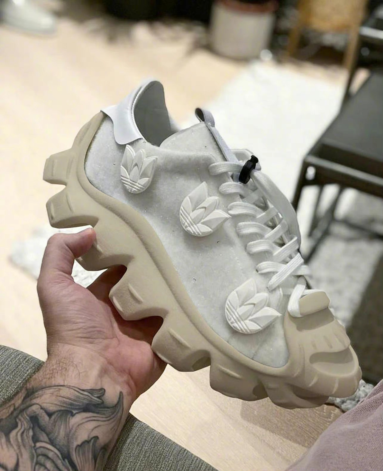 阿迪达斯最好看的板鞋推荐,阿迪最好穿的一款板鞋