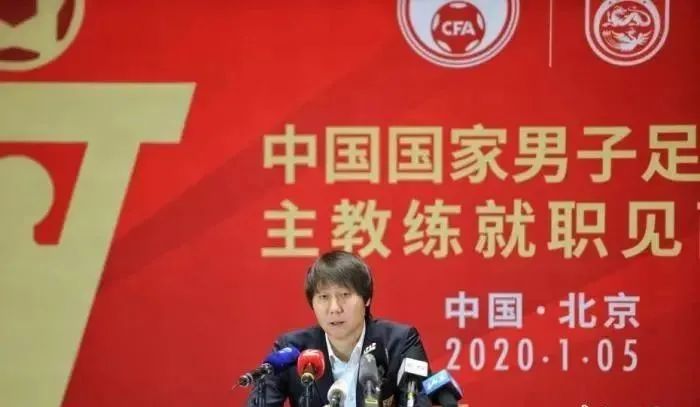 国足最牛逼教练,国足教练被骂得最惨的一次