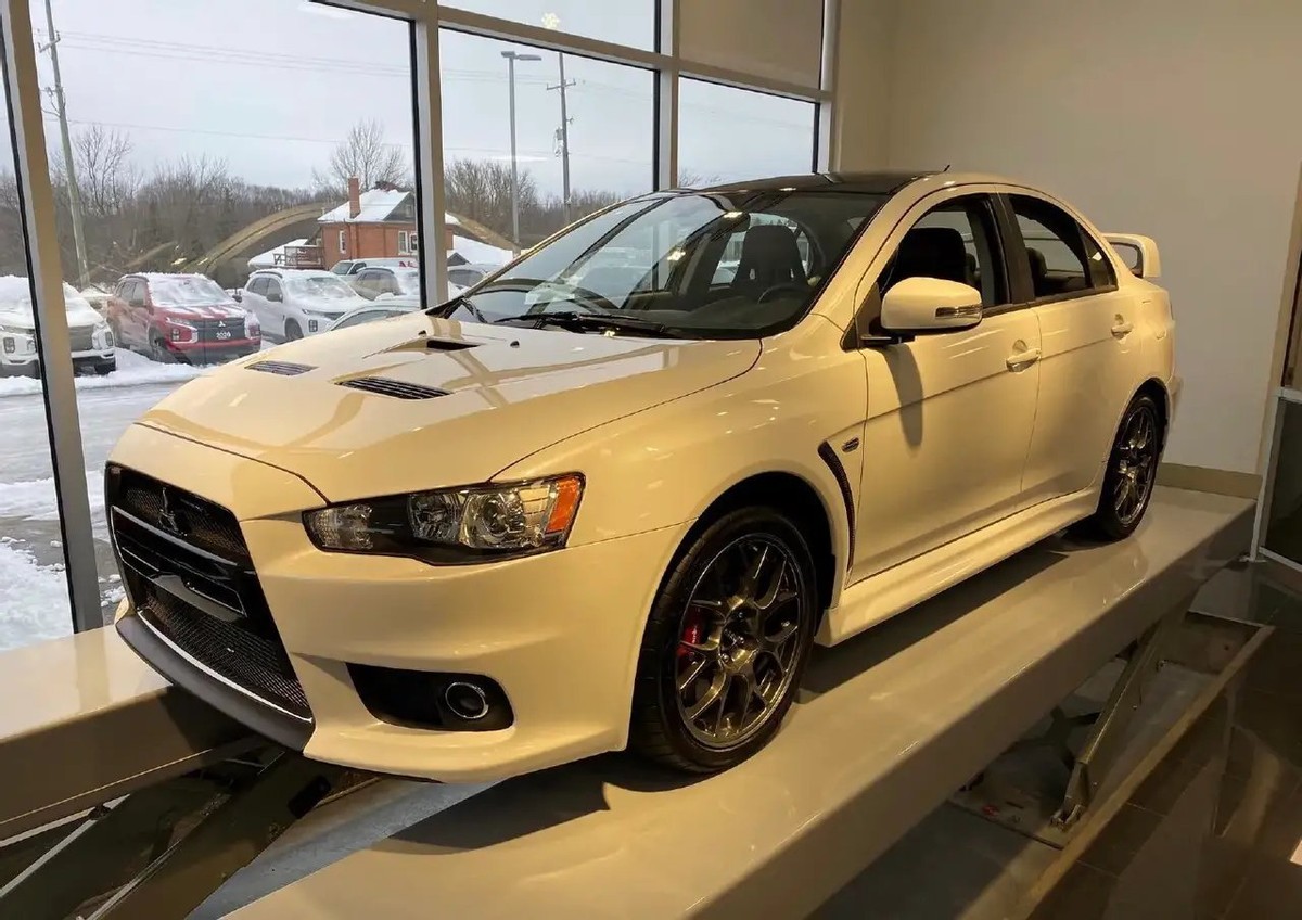 只有中国人买车才看保值率？这辆二手三菱让老外为之疯狂