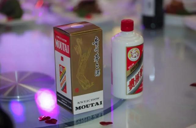 飞天茅台在国外多少一瓶,飞天茅台在英国的价格