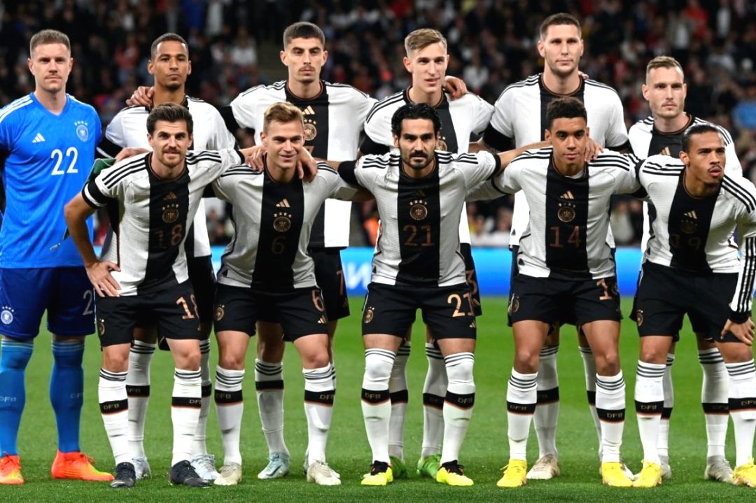 世界杯日本队2-1逆转胜德国赛况,日本和德国足球世界杯预测0-2