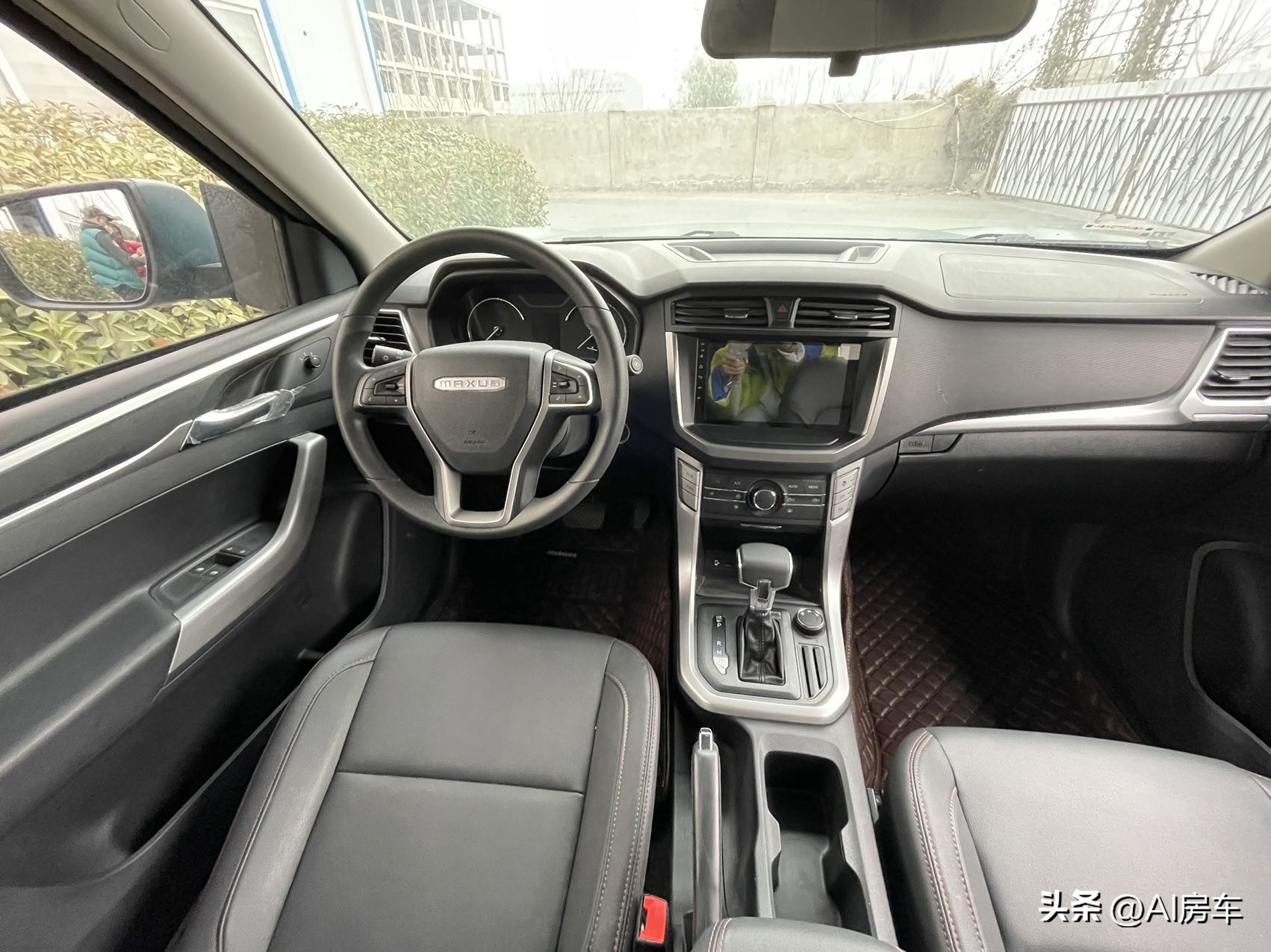 上汽大通t70柴油自动高配版房车,大通t70升顶四驱房车