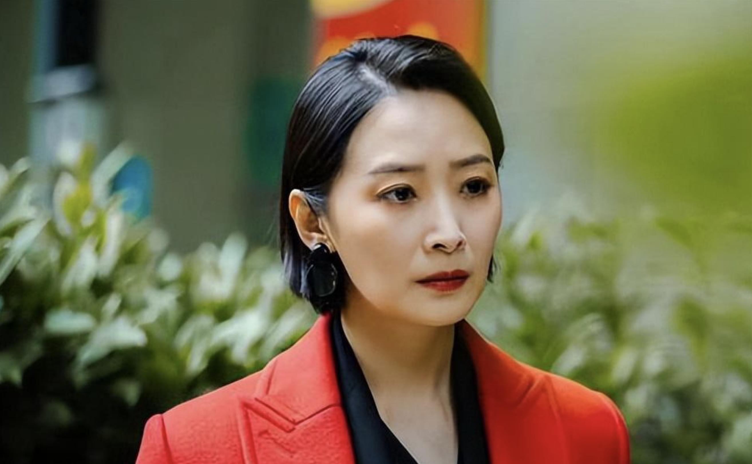 嫁给赌博的男人最后都怎么样了,嫁给家暴男和吃喝嫖赌的男人结果