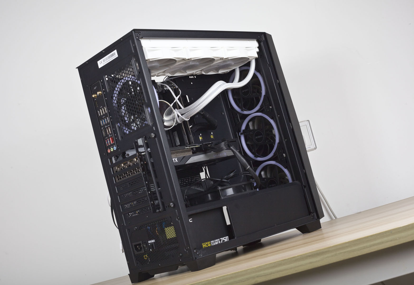 技嘉小雕x670aorus,技嘉锐龙7000系列主板的黑科技