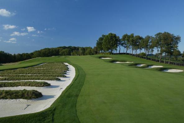 世界最远的高尔夫球洞,全世界最长的18洞高尔夫球场