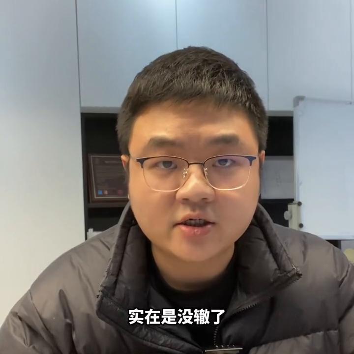 门窗装修阳台封窗最佳方案,客厅封阳台门窗怎么选择