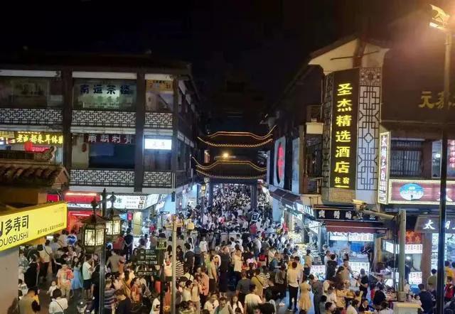 无锡特色美食区有哪些,无锡必逛的特色街区