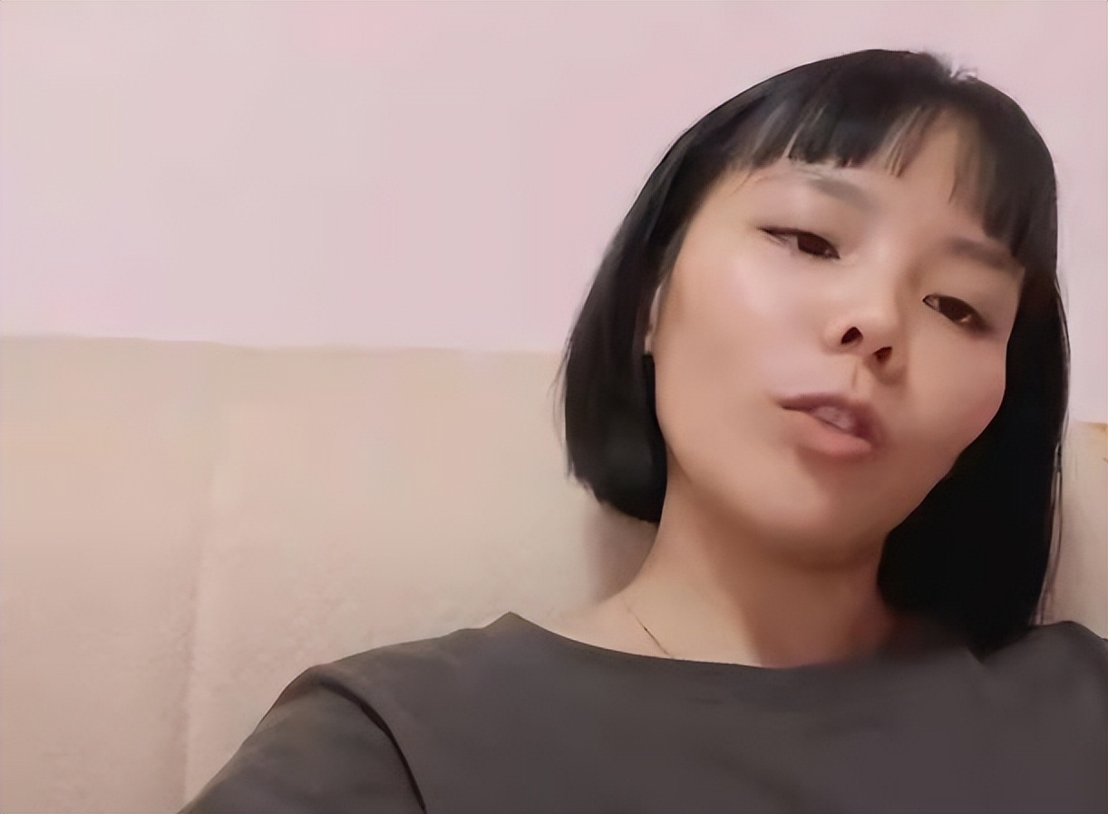 许敏获得姚策病历不违规，小熊发动态向许敏示好，网友：见风使舵