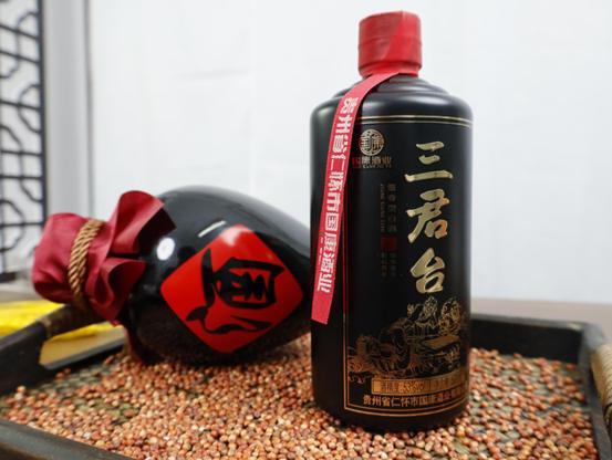 纯粮酒怎么辨别真假,贵州散装白酒纯粮酒真假