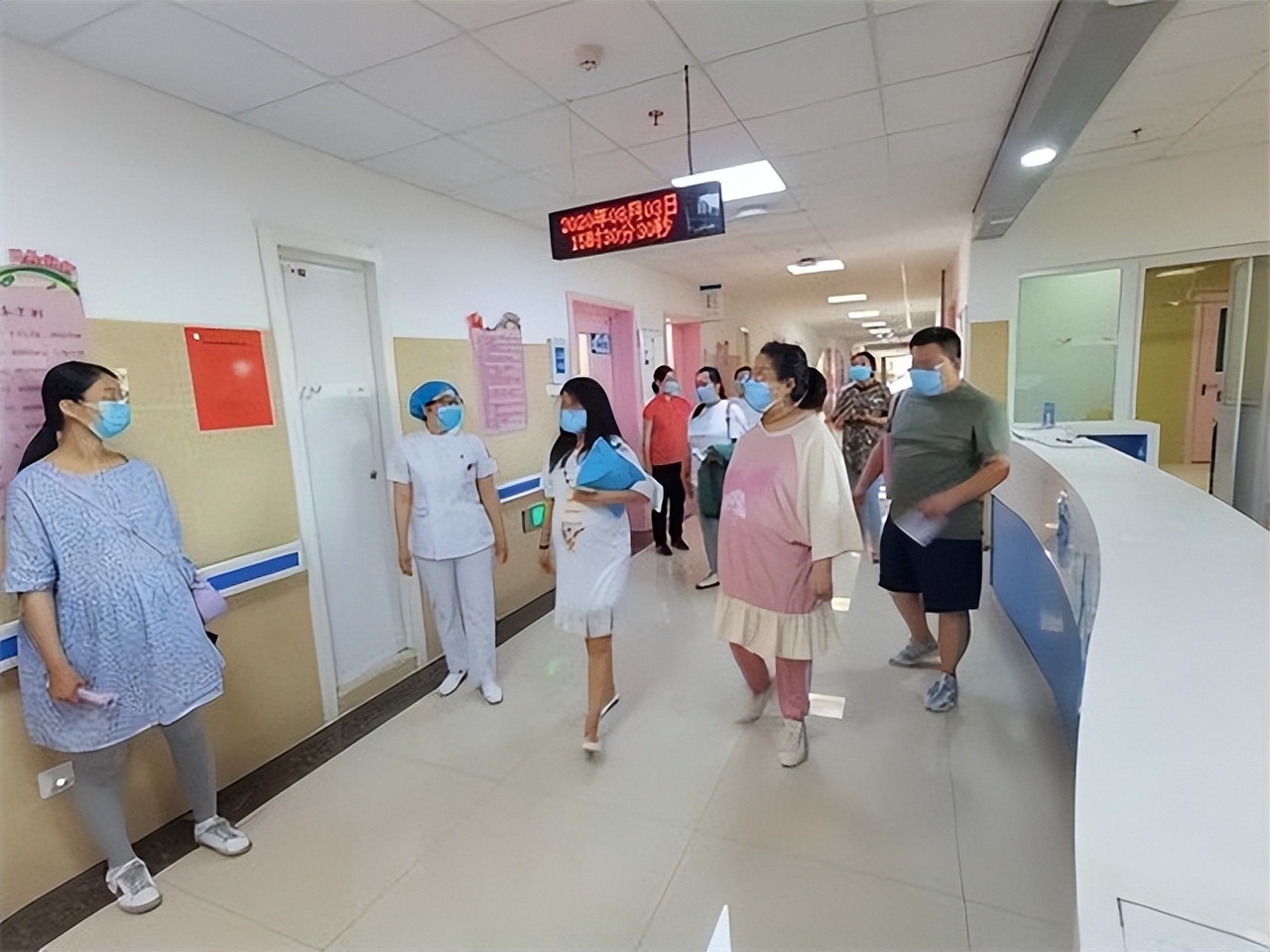 做催乳师一个月挣多少钱,90后小伙从事催乳师