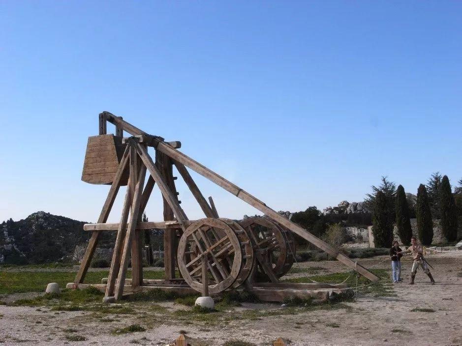 足球起源于中国哪个时代,足球起源于中国古代什么运动