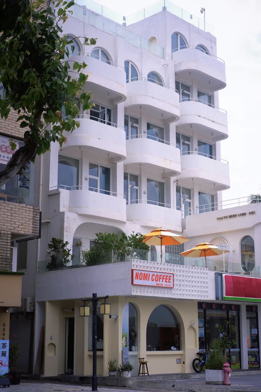 来厦门旅游订不到酒店,去厦门玩住不住鼓浪屿