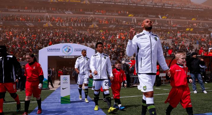 加拿大枫叶之国简介,加拿大被称为枫叶之国